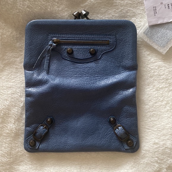 Balenciaga City Clutch Wallet in Agneau Blue - Picture 6 of 10